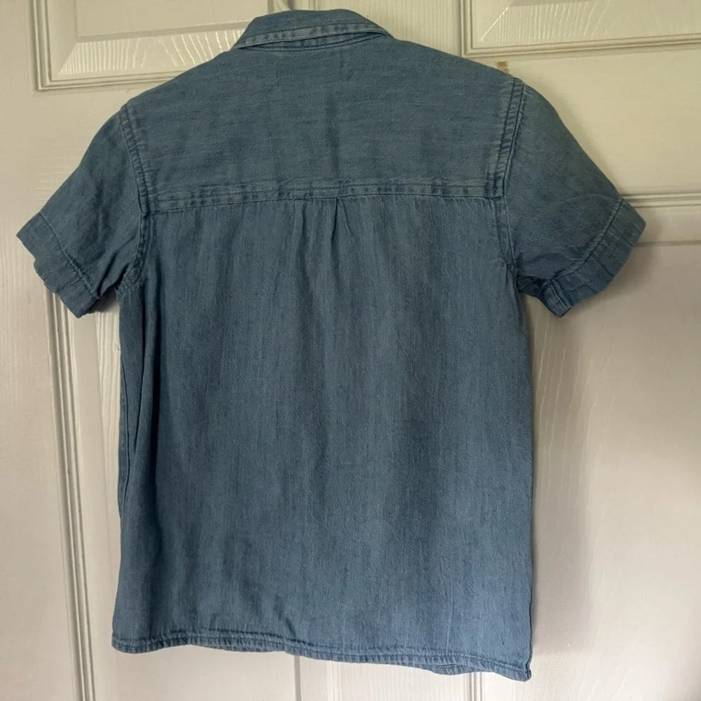 Old Navy Boys Denim Button‎ Down Shirt Size XS 5